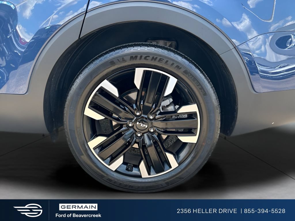 Used 2025 Kia Telluride SX Prestige AWD/4WD image 32