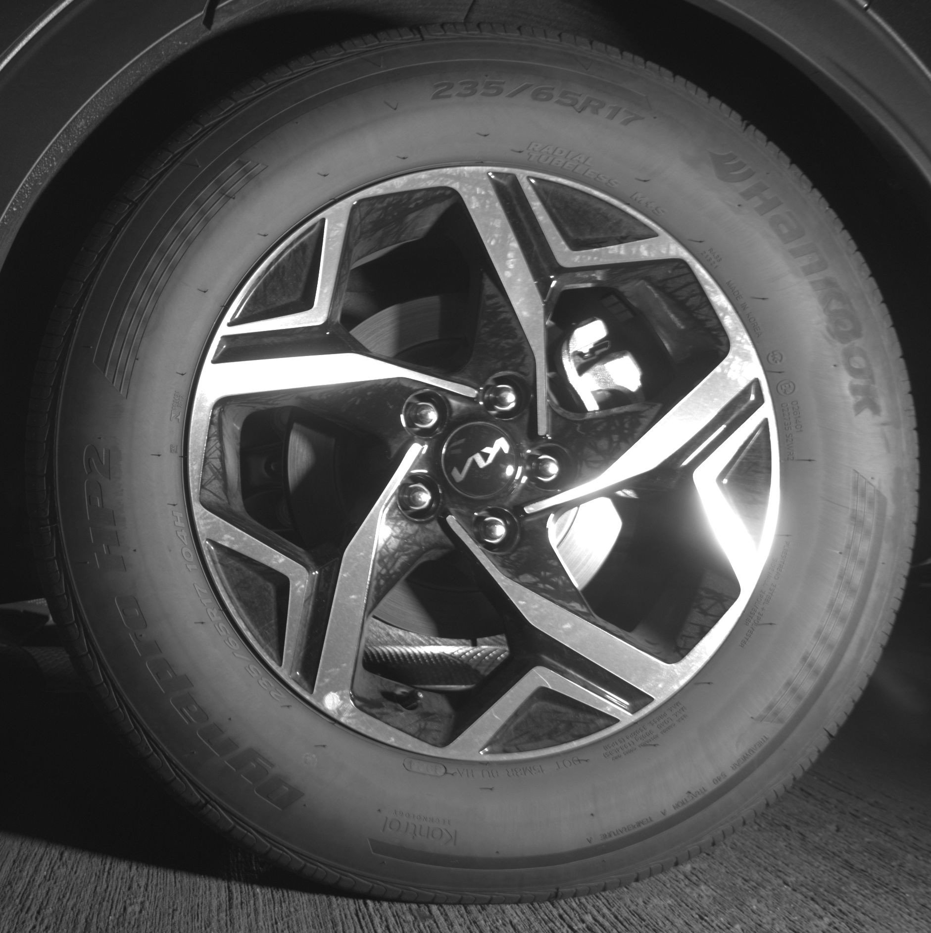 Used 2025 Kia Sportage LX image 14