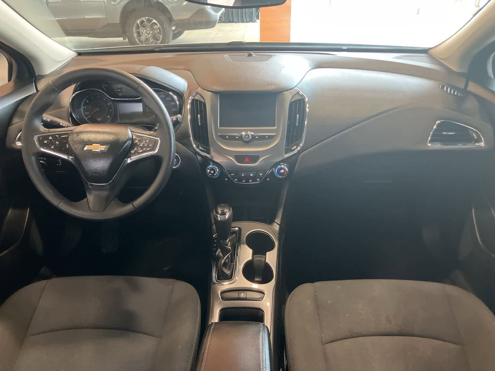 Used 2017 Chevrolet Cruze LT w/ Convenience Package image 24