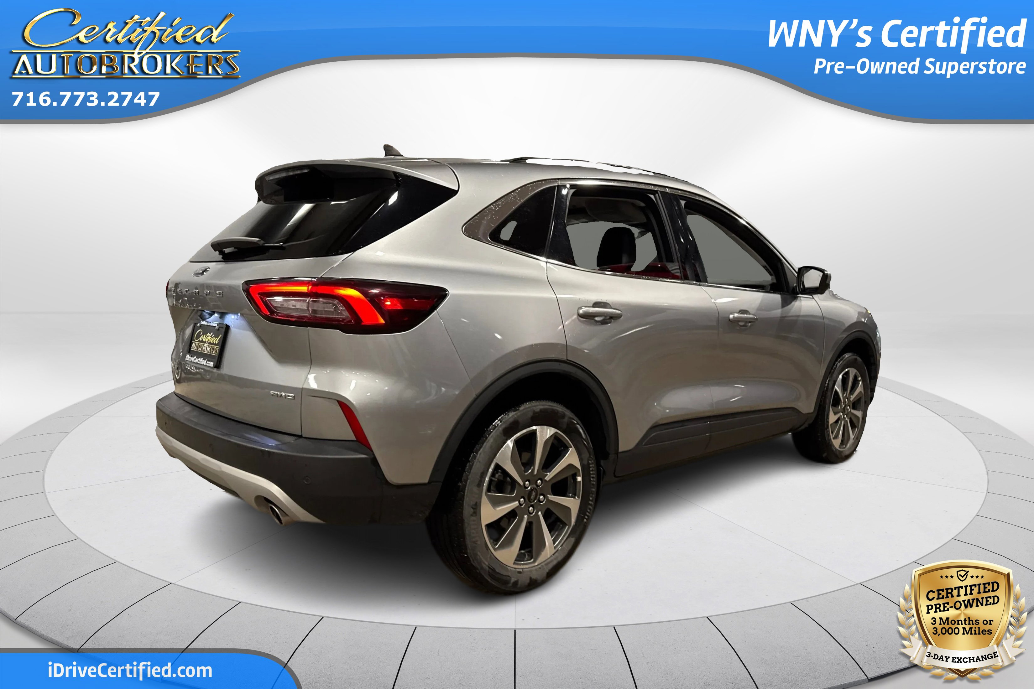 Used 2024 Ford Escape Platinum AWD/4WD image 6
