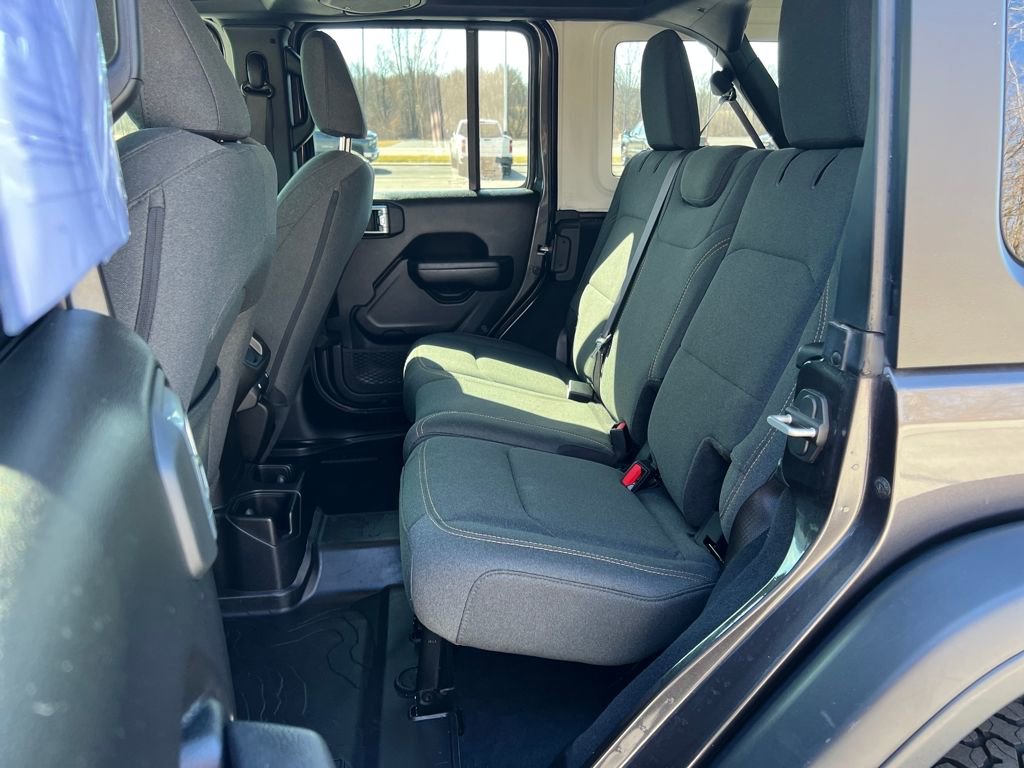 Used 2024 Jeep Wrangler Willys image 22