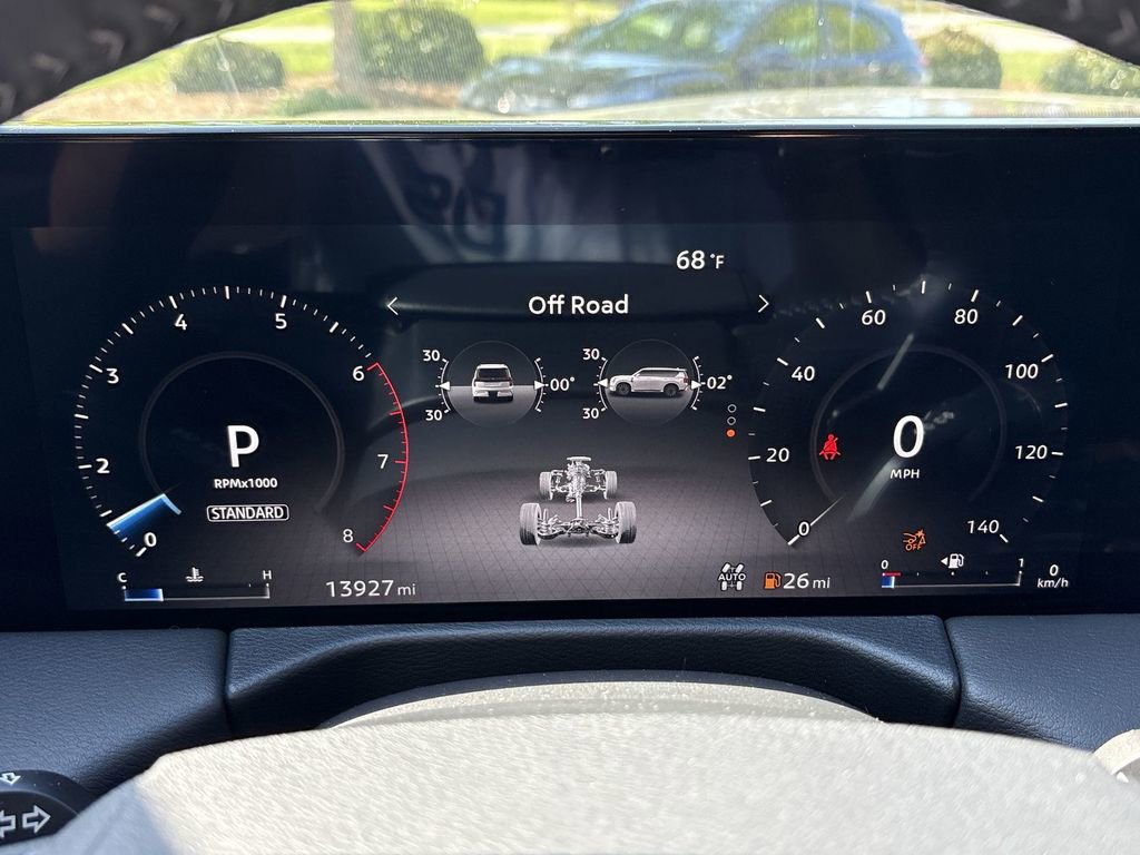 Used 2025 Nissan Armada SL w/ Captain's Chari Seat Package image 15