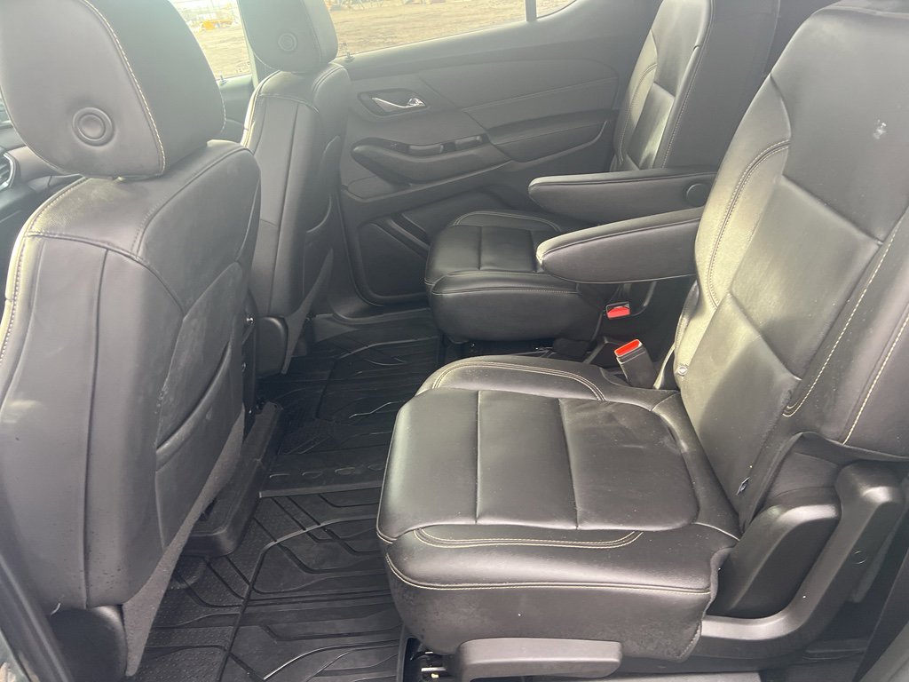 Used 2023 Chevrolet Traverse LT w/ LPO, Floor Liner Package image 24