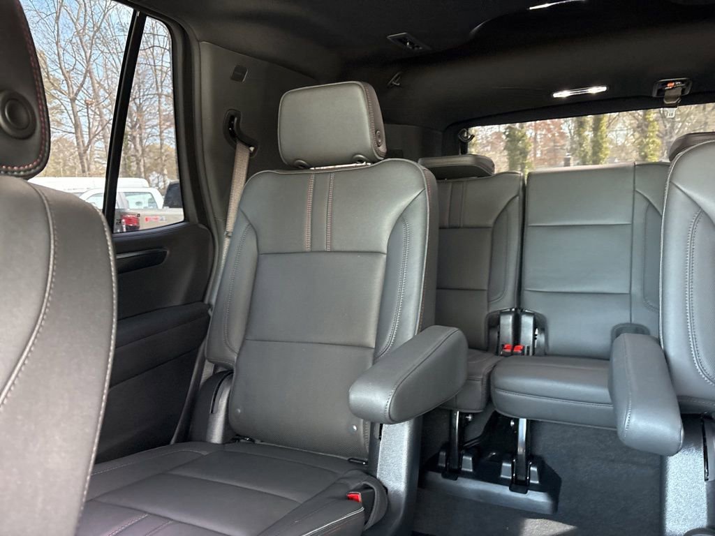 Used 2025 Chevrolet Tahoe RST w/ Comfort Package image 12