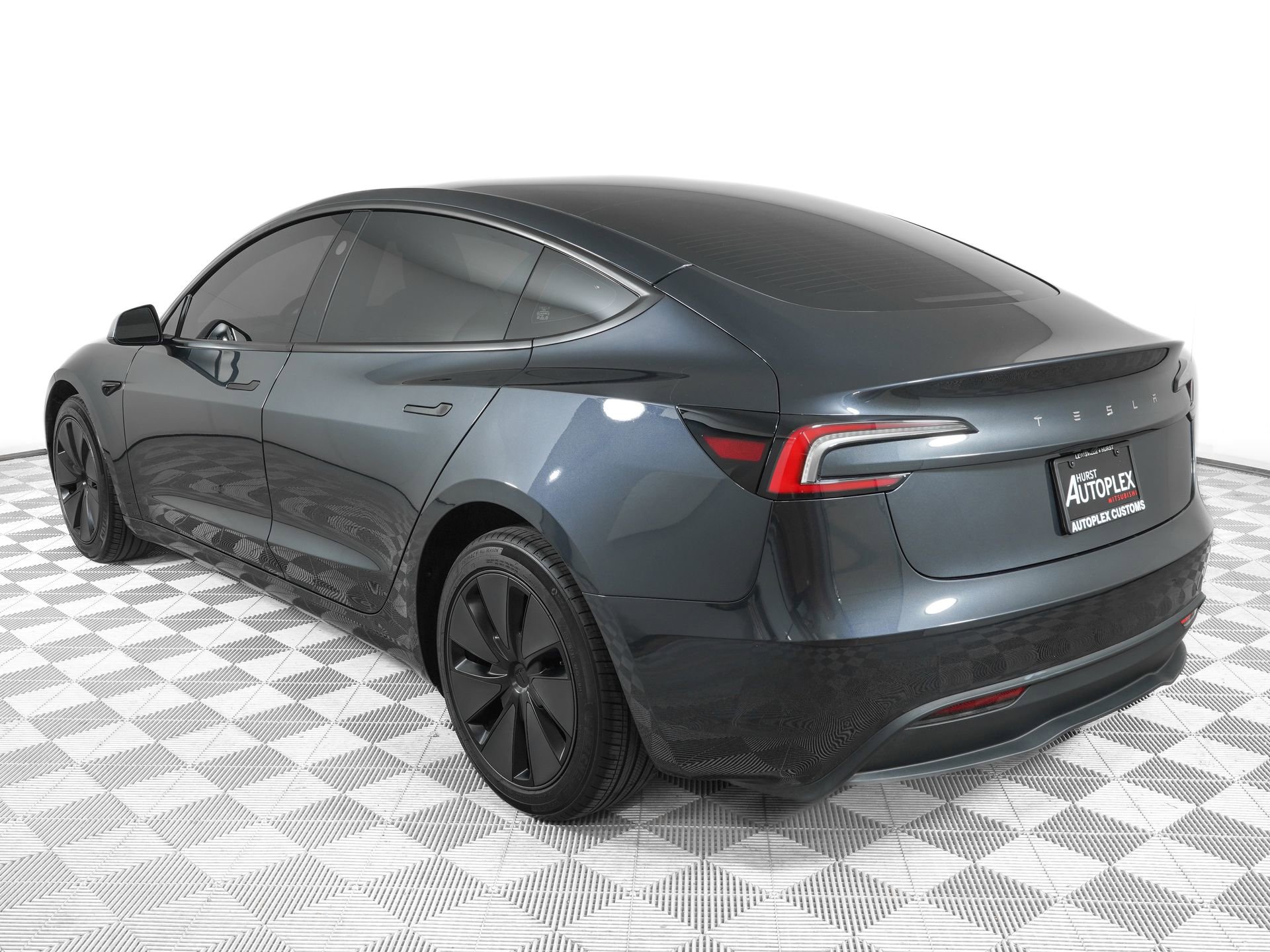 Used 2025 Tesla Model 3 Long Range image 7