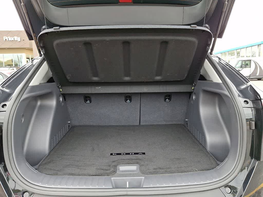 Used 2025 Hyundai Kona SEL AWD/4WD image 30