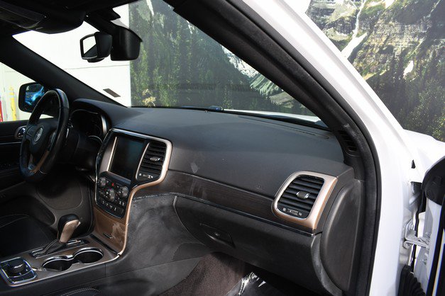 Used 2016 Jeep Grand Cherokee Limited w/ Trailer Tow Group IV image 24