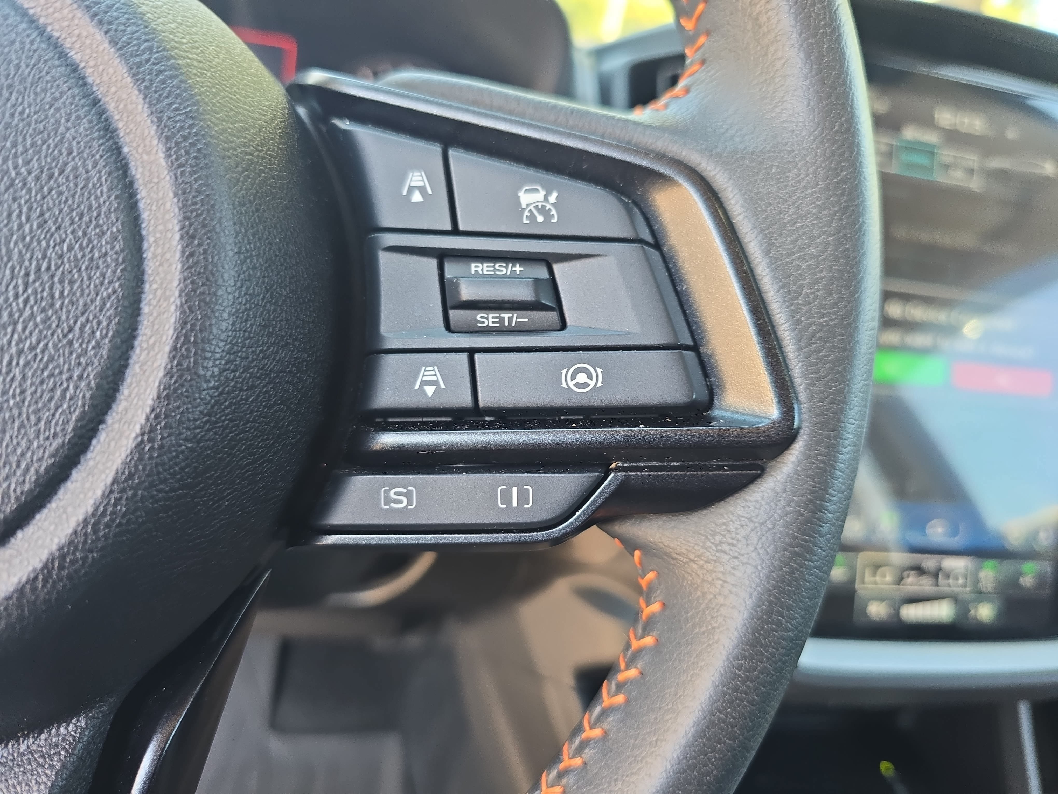 Used 2024 Subaru Crosstrek 2.5i Limited w/ Crosstrek Mirror Package AWD/4WD image 17