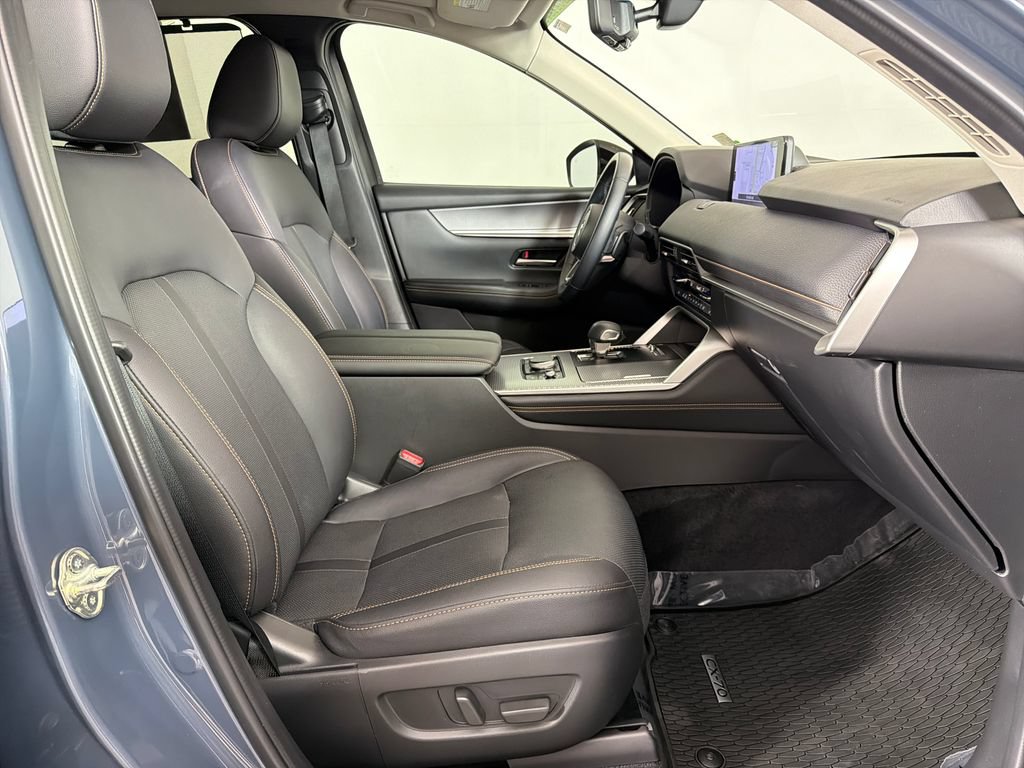 Used 2025 MAZDA CX-70 Plug-In Hybrid w/ Premium Pkg AWD/4WD image 22