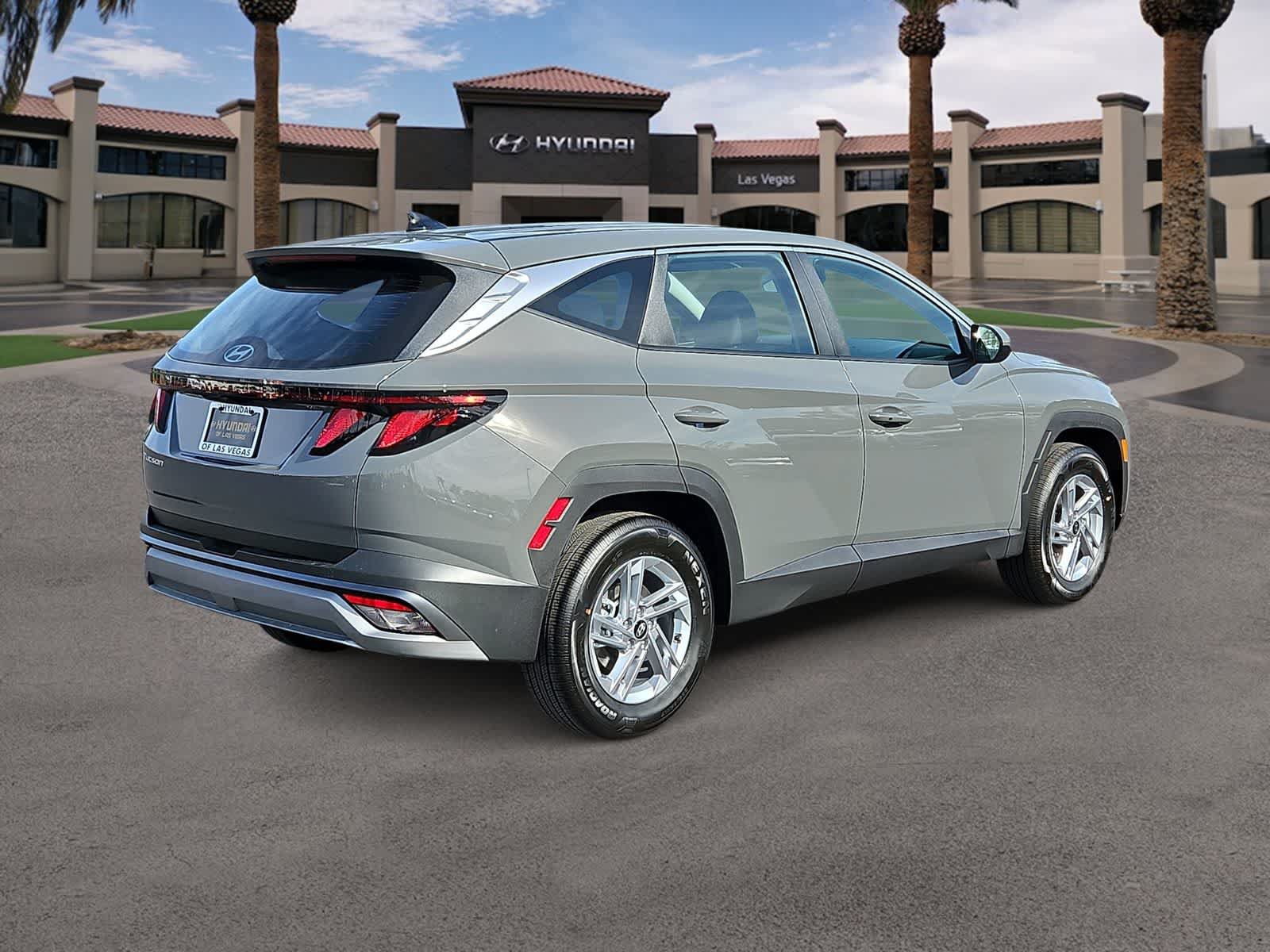 New 2026 Hyundai Tucson SE FWD image 8