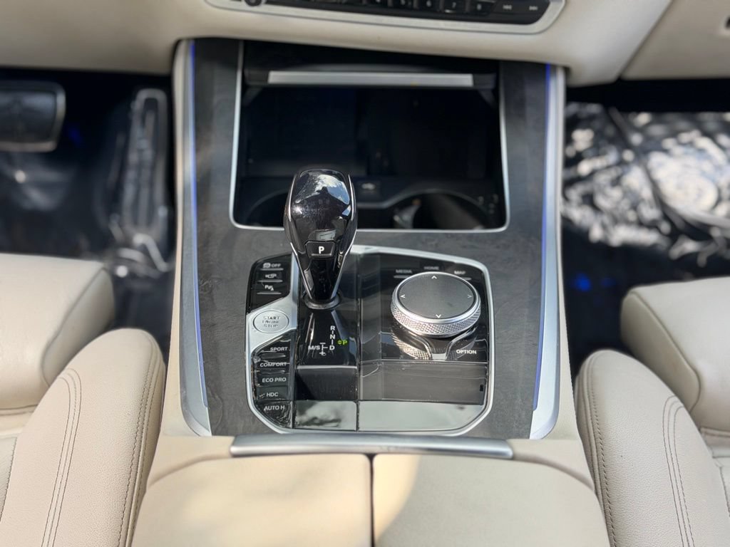 Used 2022 BMW X5 xDrive40i w/ M Sport Package AWD/4WD image 48