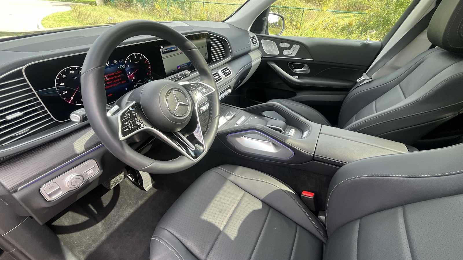 Used 2026 Mercedes-Benz GLS 450 4MATIC image 10