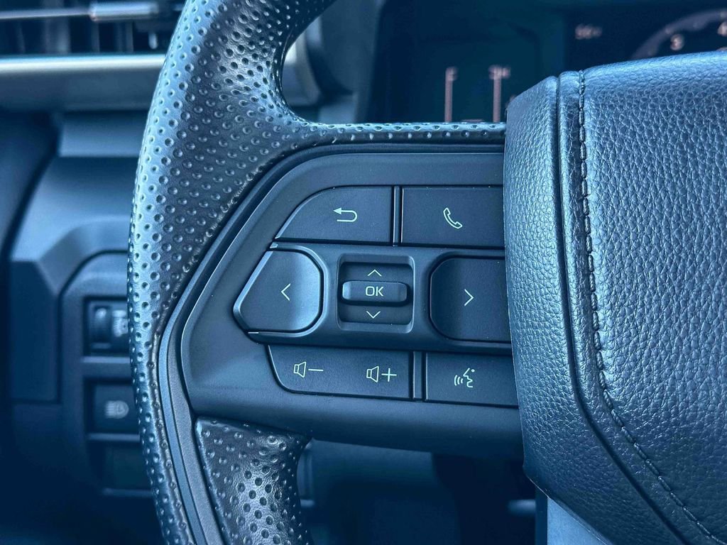 Used 2026 Toyota Tacoma SR image 28