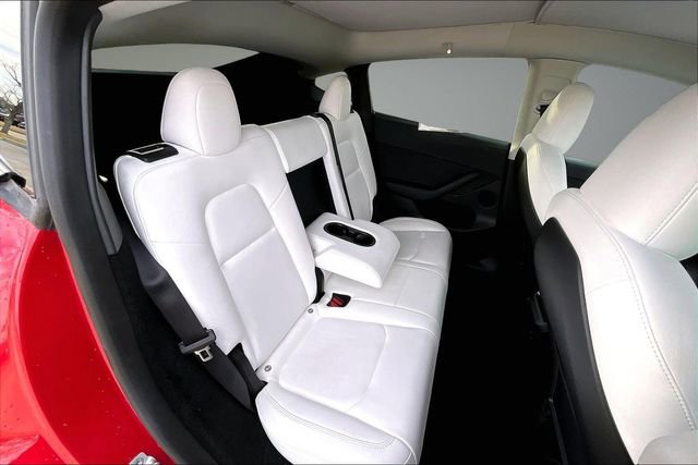 Used 2023 Tesla Model Y Performance image 24