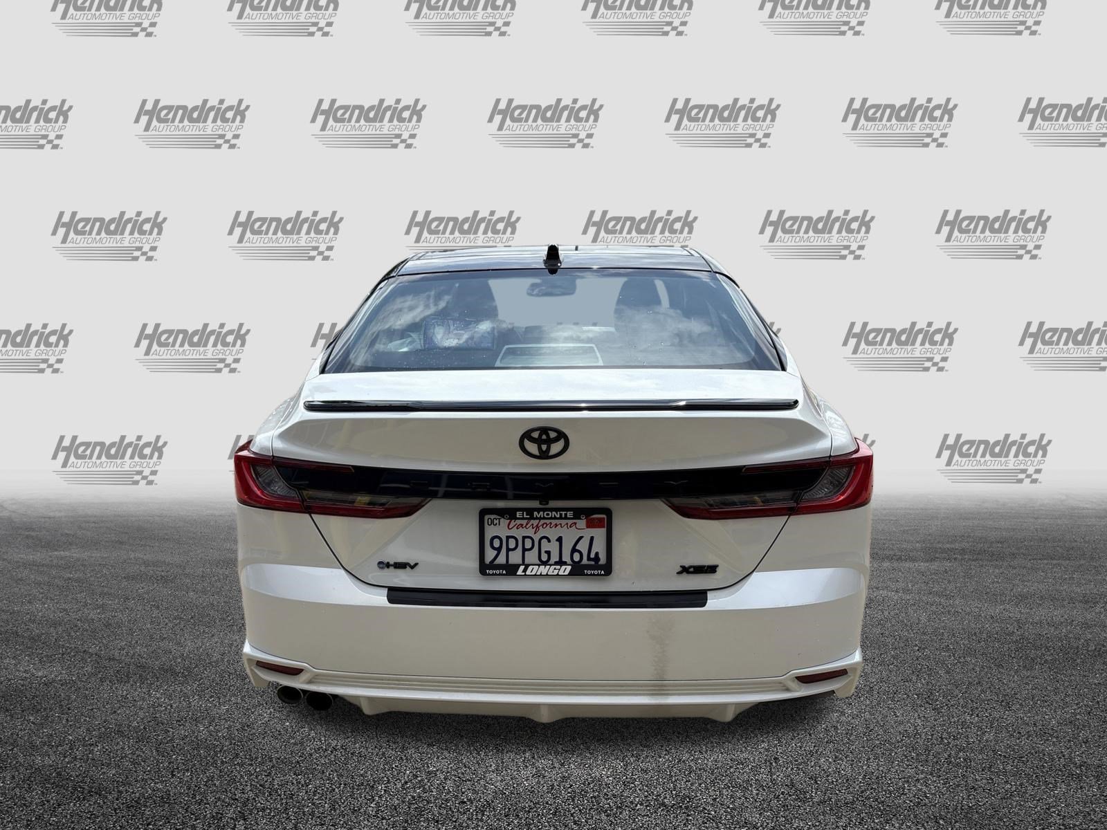 Used 2025 Toyota Camry XSE FWD image 9