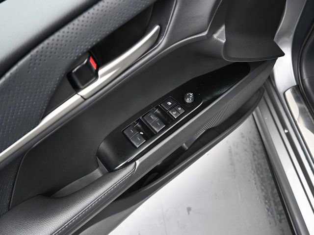 Used 2025 Toyota Camry LE image 22