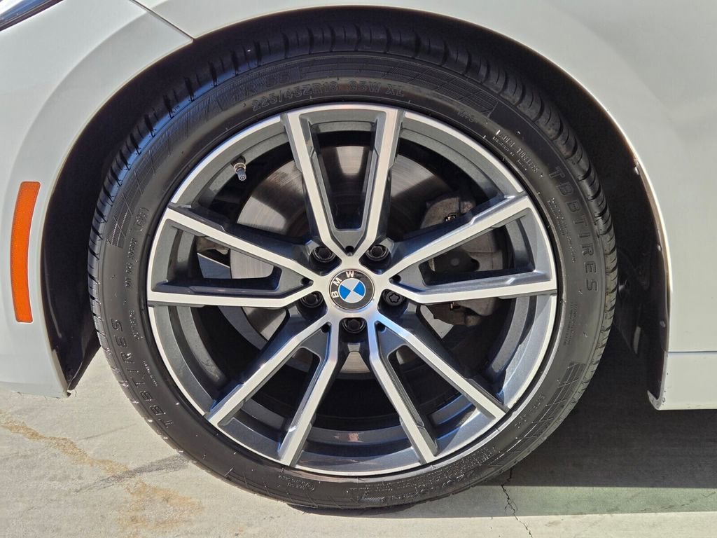 Used 2023 BMW 430i Convertible image 10
