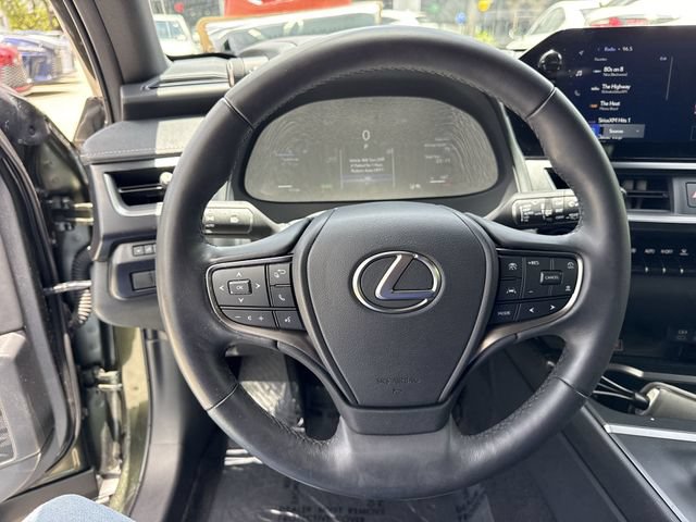 Used 2025 Lexus UX 300h AWD w/ Accessory Package (Z2) image 14