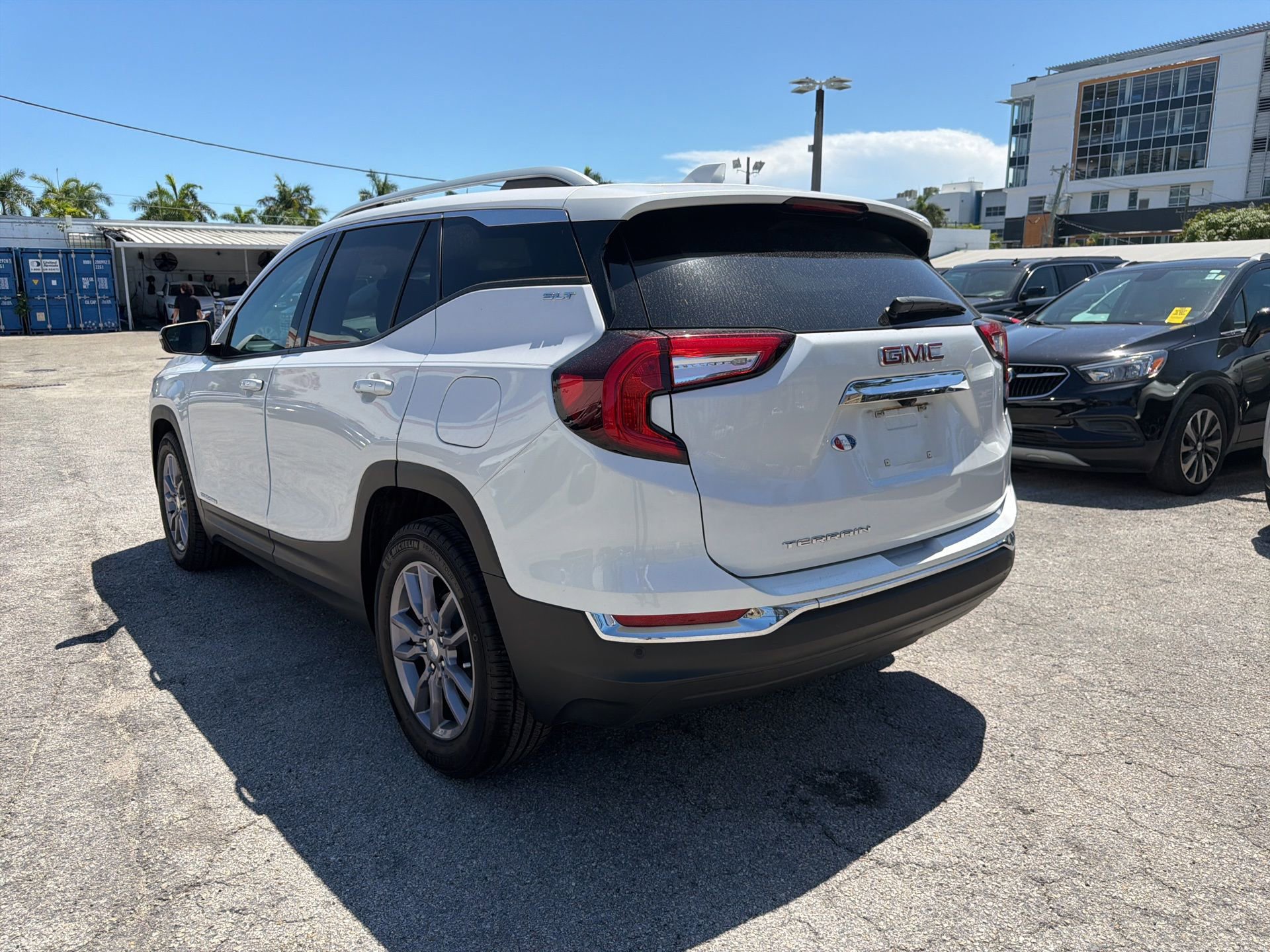 Used 2023 GMC Terrain SLT w/ LPO, Floor Liner Package FWD image 6