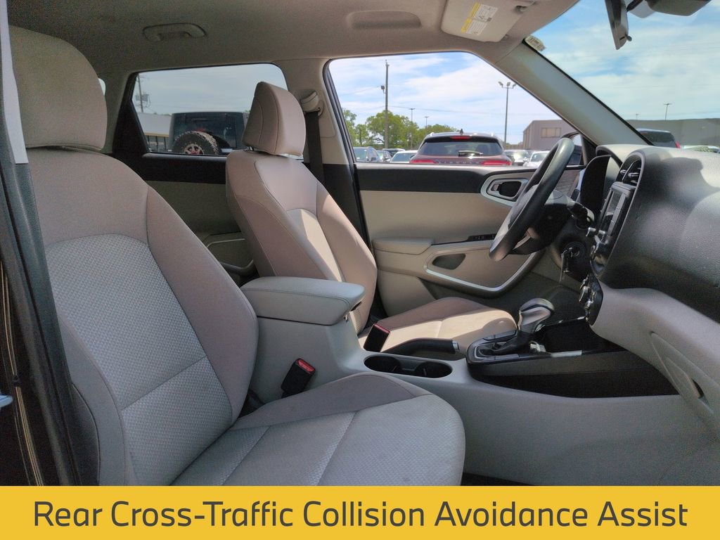 Used 2022 Kia Soul LX w/ Technology Package image 31