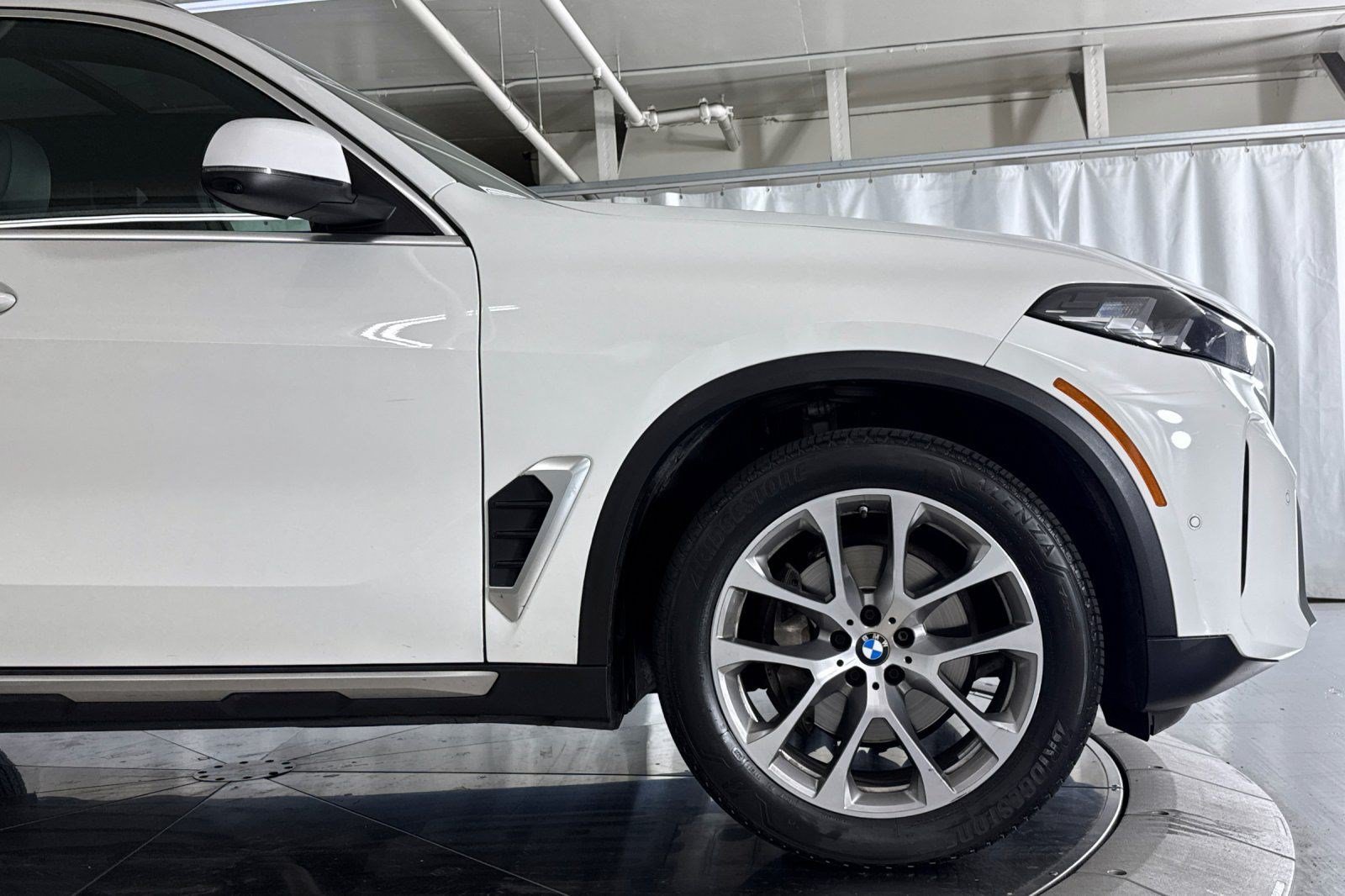 Used 2024 BMW X5 sDrive40i w/ Parking Assistance Package RWD image 38
