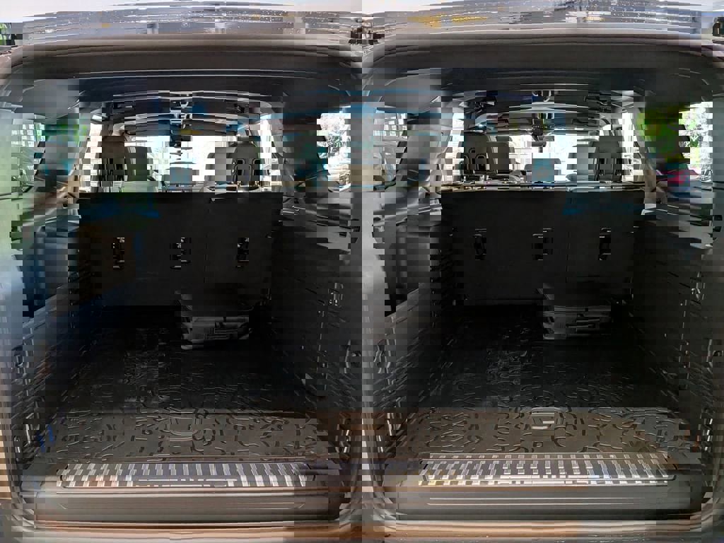 New 2026 GMC Hummer EV SUV image 13