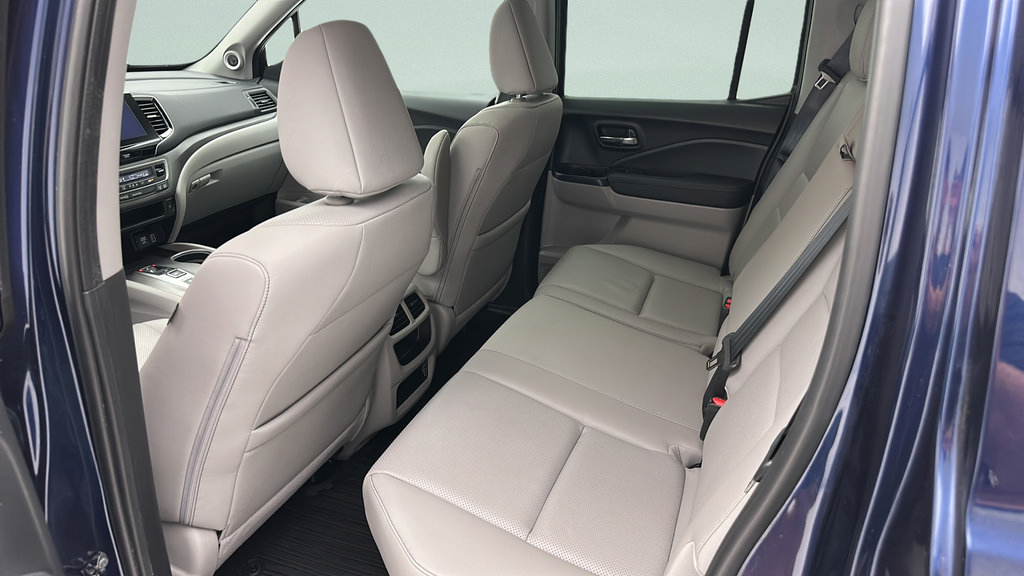 Used 2023 Honda Ridgeline RTL-E image 11