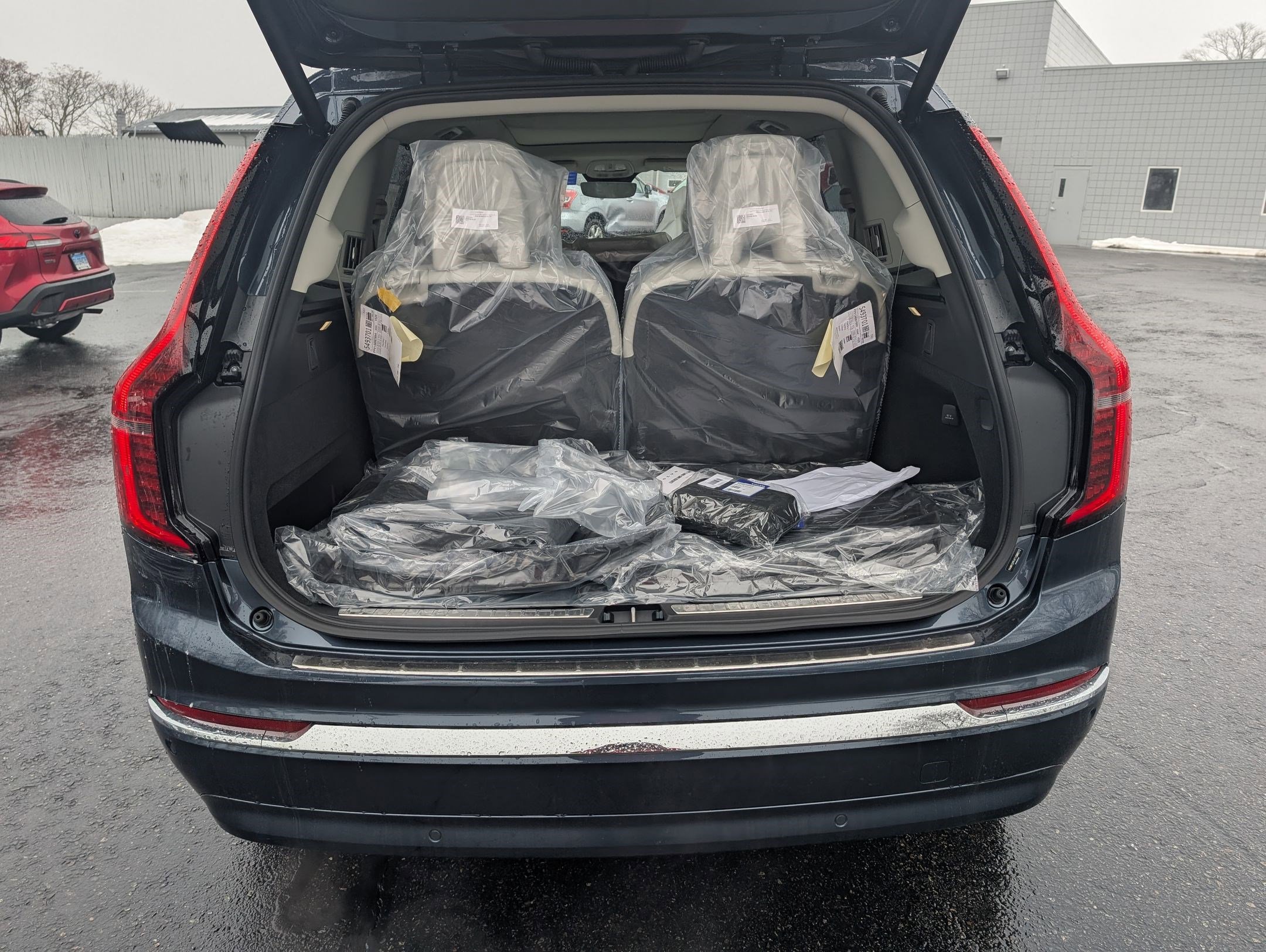 New 2026 Volvo XC90 B5 Ultra w/ Protection Package Premier image 25