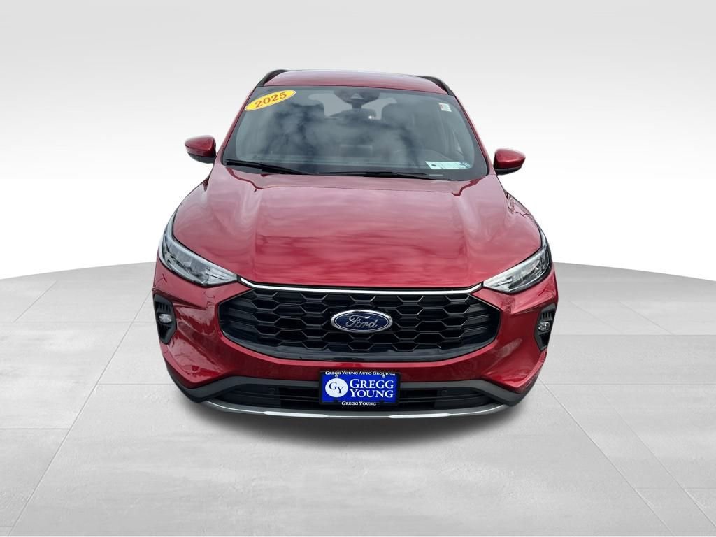 Used 2025 Ford Escape ST-Line Select image 10