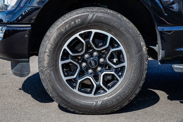 Used 2022 Ford F150 XLT w/ Equipment Group 302A High image 9