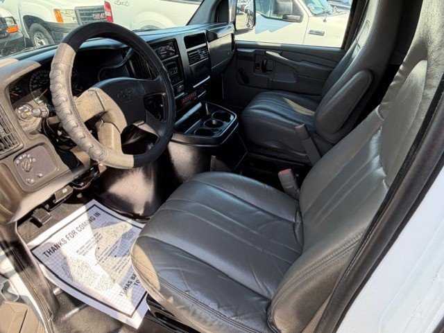 Used 2006 Chevrolet Express 3500 Extended image 10