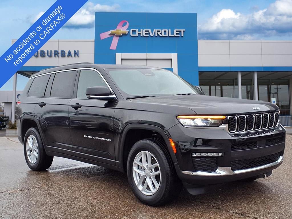 Used 2024 Jeep Grand Cherokee L Laredo w/ Luxury Tech Group I image 3
