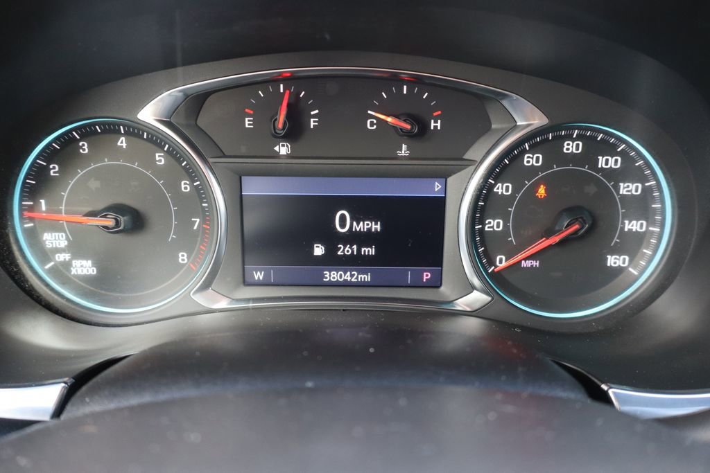 Used 2023 Chevrolet Traverse LT image 37