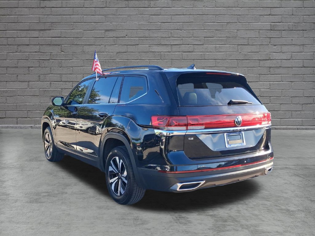 Used 2024 Volkswagen Atlas SE FWD image 7