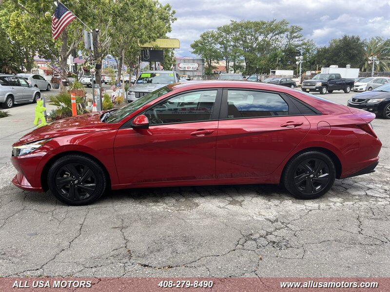 Used 2022 Hyundai Elantra Blue FWD image 6