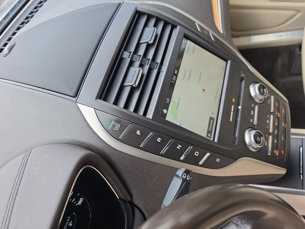 Used 2016 Lincoln MKC Select w/ Select Plus Package FWD image 25
