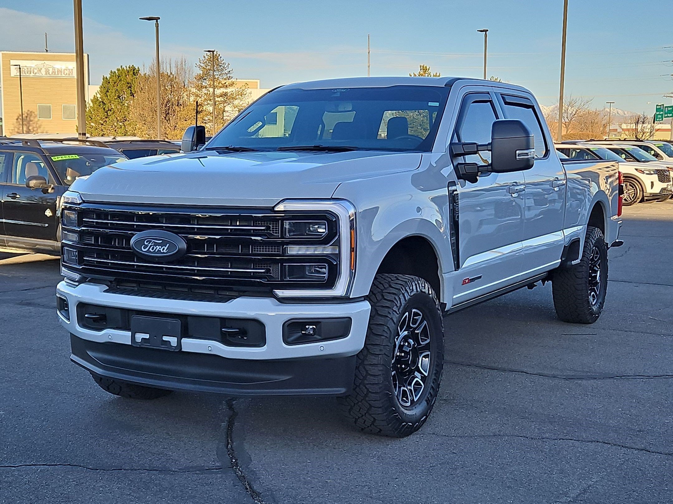 Used 2026 Ford F350 Platinum AWD/4WD image 11