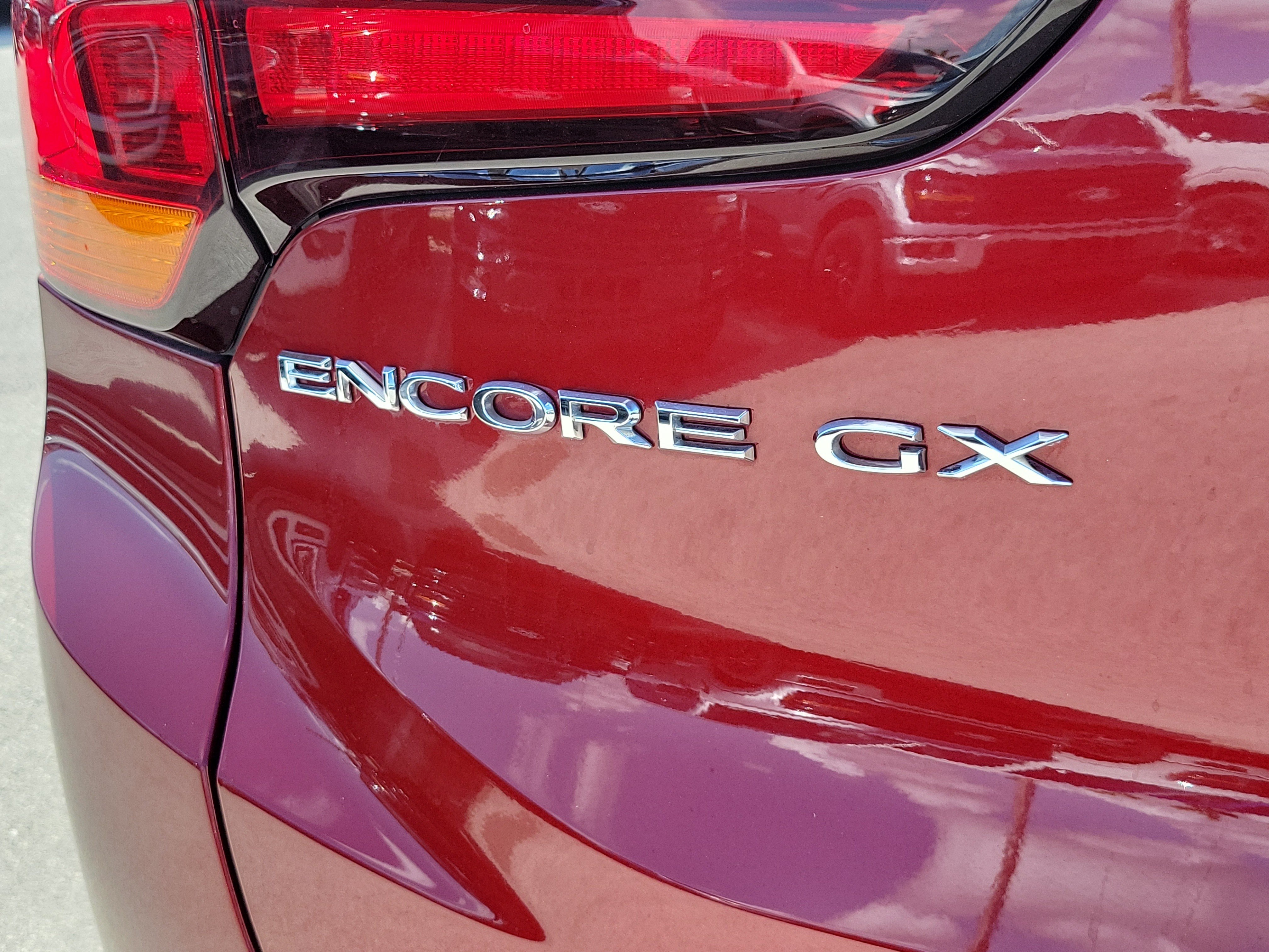 Used 2023 Buick Encore GX Essence w/ Experience Buick Package FWD image 31