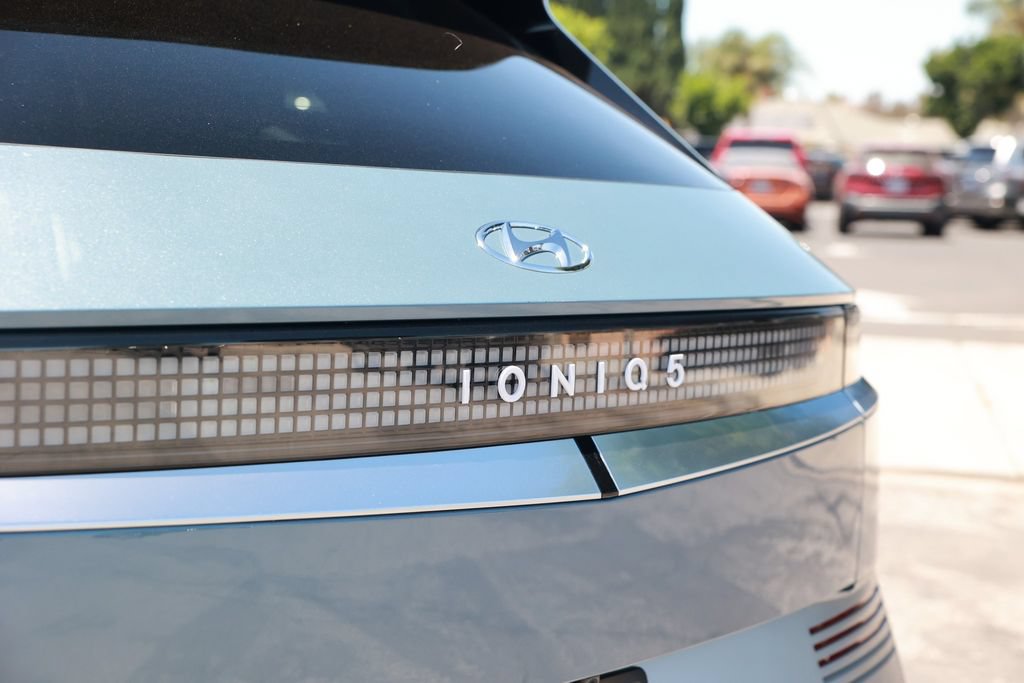 Used 2024 Hyundai Ioniq 5 Limited RWD image 17
