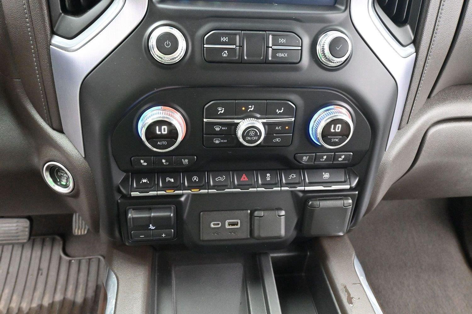 Used 2019 GMC Sierra 1500 SLT w/ SLT Premium Plus Package AWD/4WD image 25
