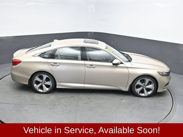 Used 2018 Honda Accord Touring image 30