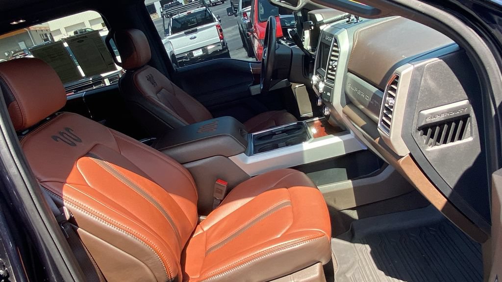 Used 2021 Ford F250 King Ranch w/ King Ranch Ultimate Package AWD/4WD image 12