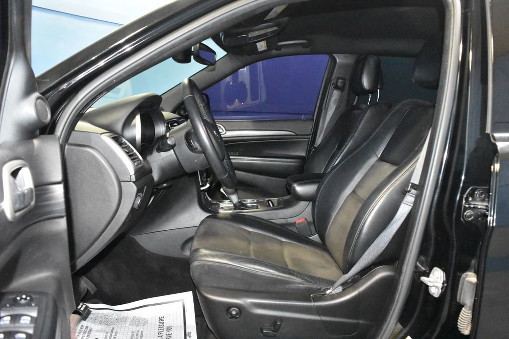 Used 2019 Jeep Grand Cherokee Altitude image 6