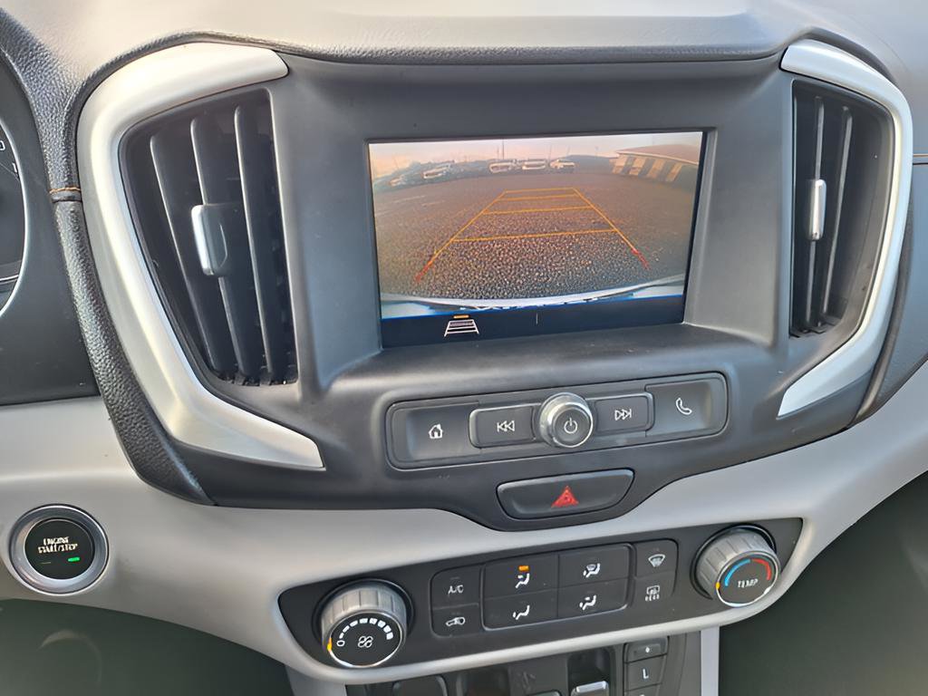 Used 2020 GMC Terrain SLE image 15