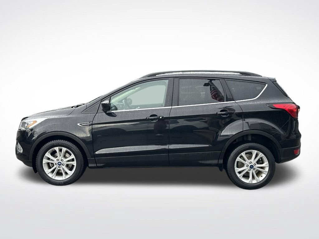 Used 2019 Ford Escape SEL FWD image 2