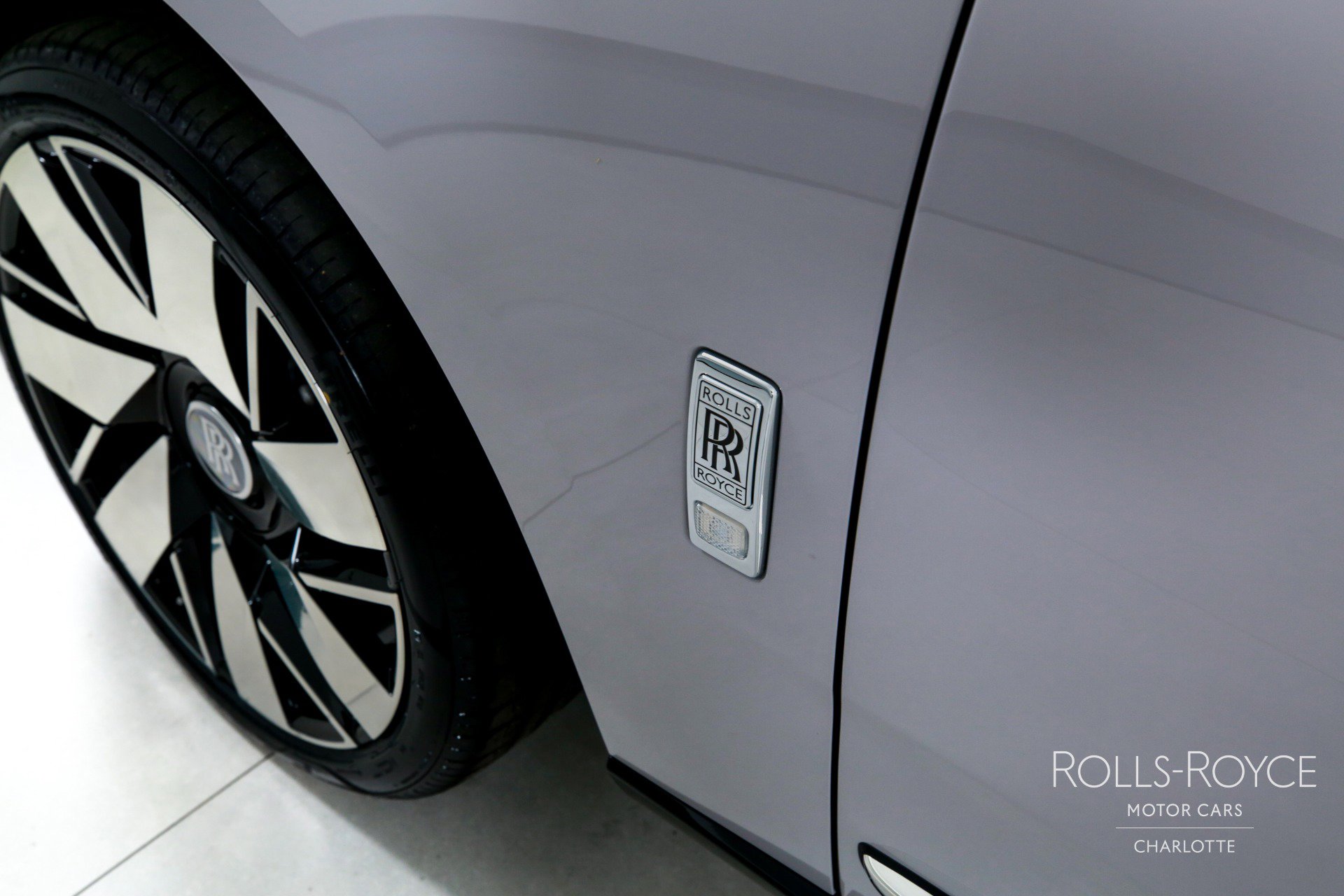 New 2026 Rolls-Royce Cullinan image 47