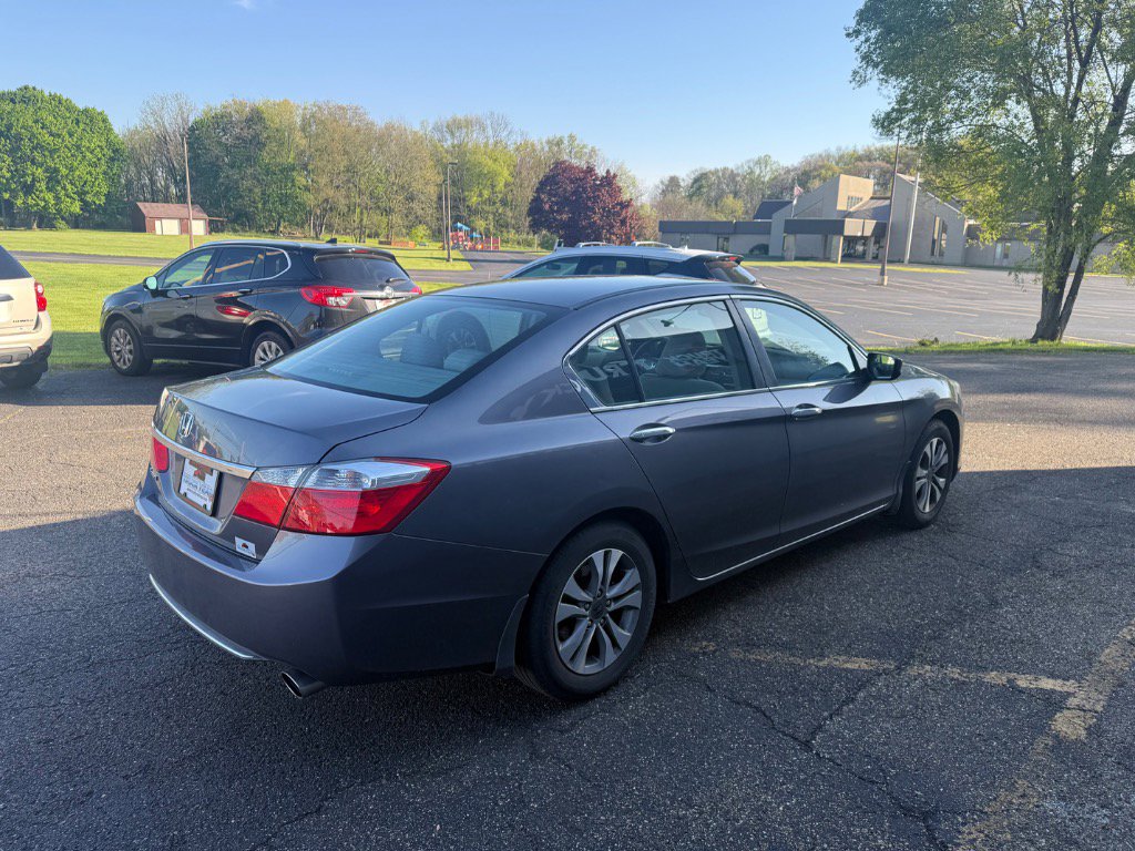 Used 2015 Honda Accord LX image 7