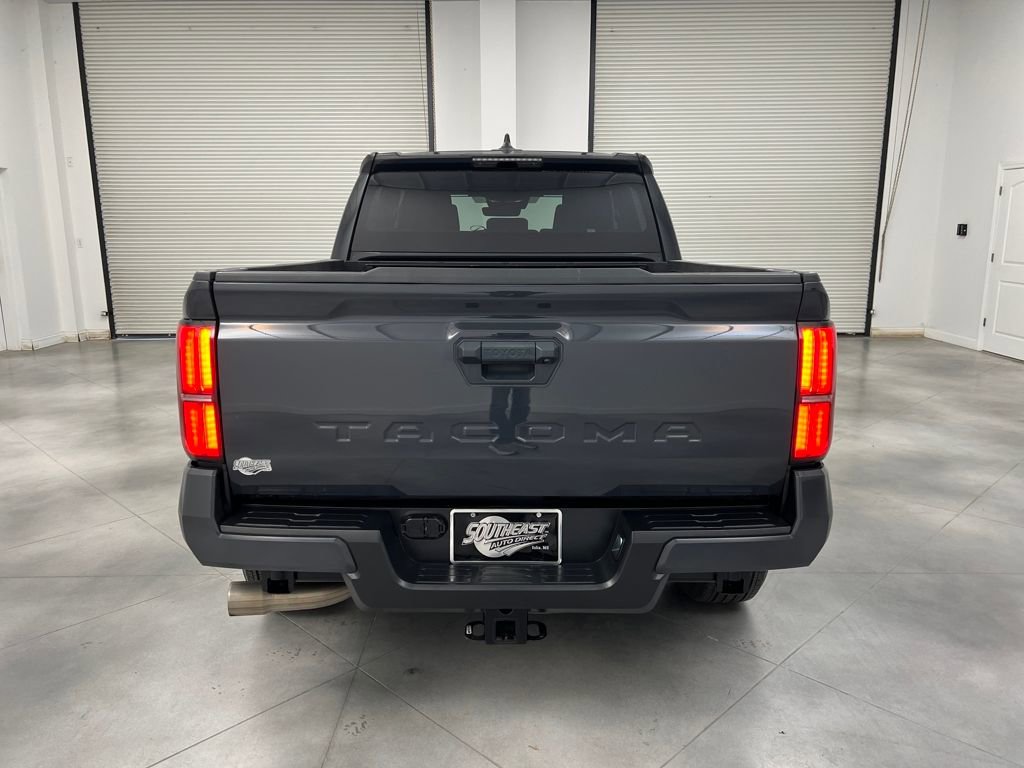 Used 2024 Toyota Tacoma TRD Sport image 11
