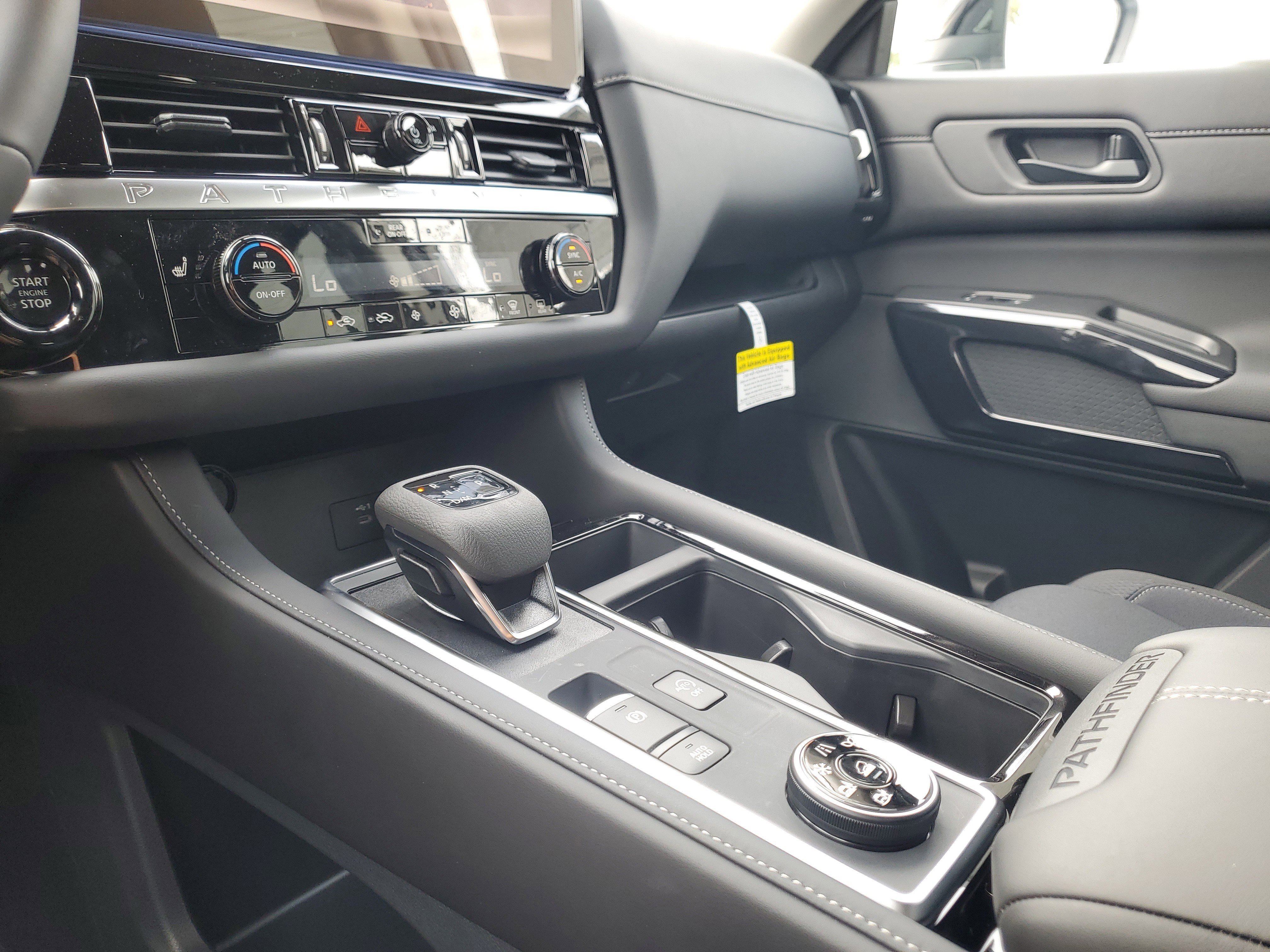 New 2026 Nissan Pathfinder SV image 15