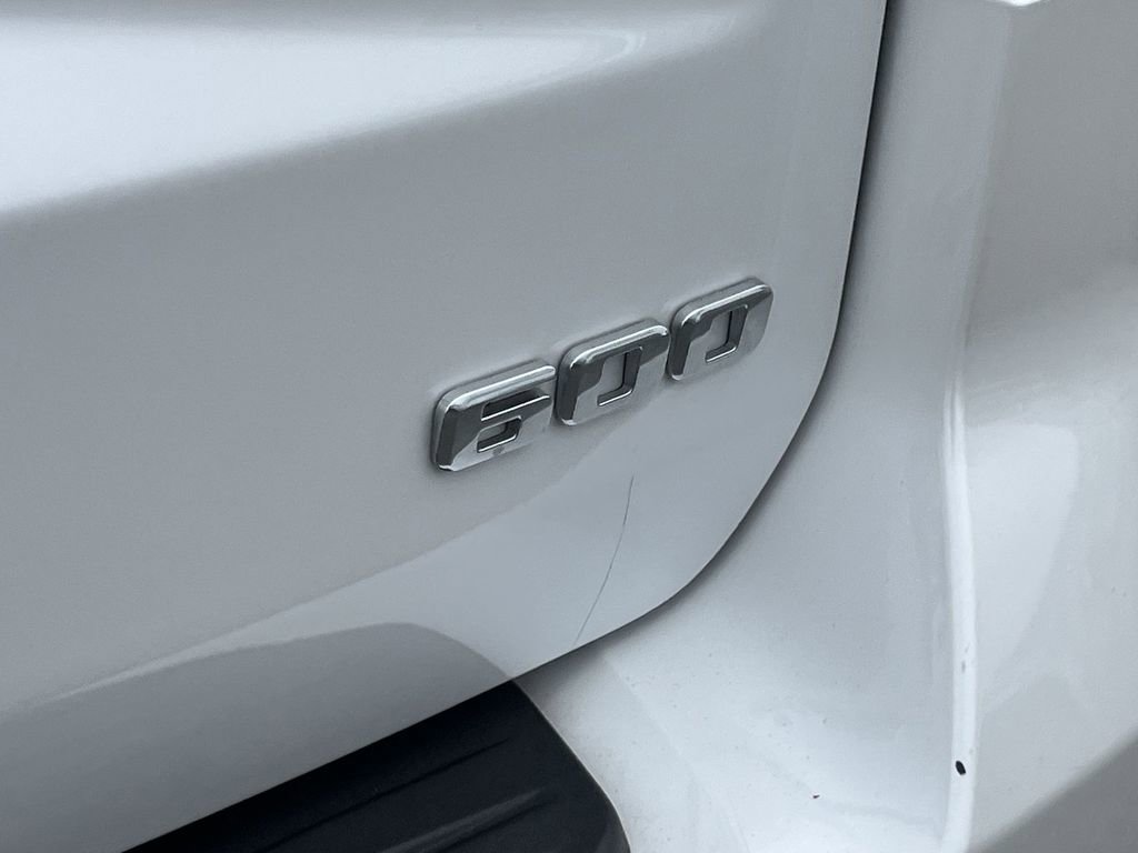 Used 2022 Cadillac Escalade ESV Premium Luxury Platinum w/ Heavy-Duty Trailer Package image 30